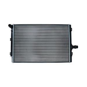 BAU043026 | Audi-A3 1.6-2.0 TDI/2.0 TFSI 03 Su Radyatörü